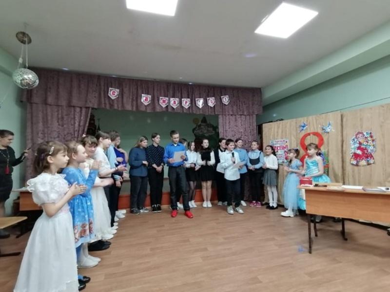 8 марта - Международный женский День.